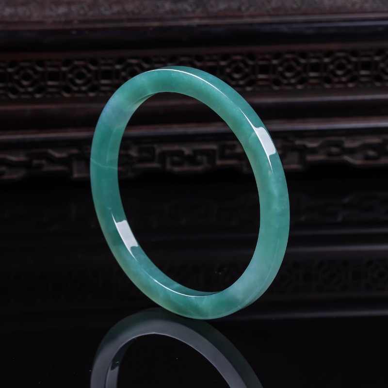 Cocktail Shaker Set - Bracelet en émeraude naturelle de Birmanie