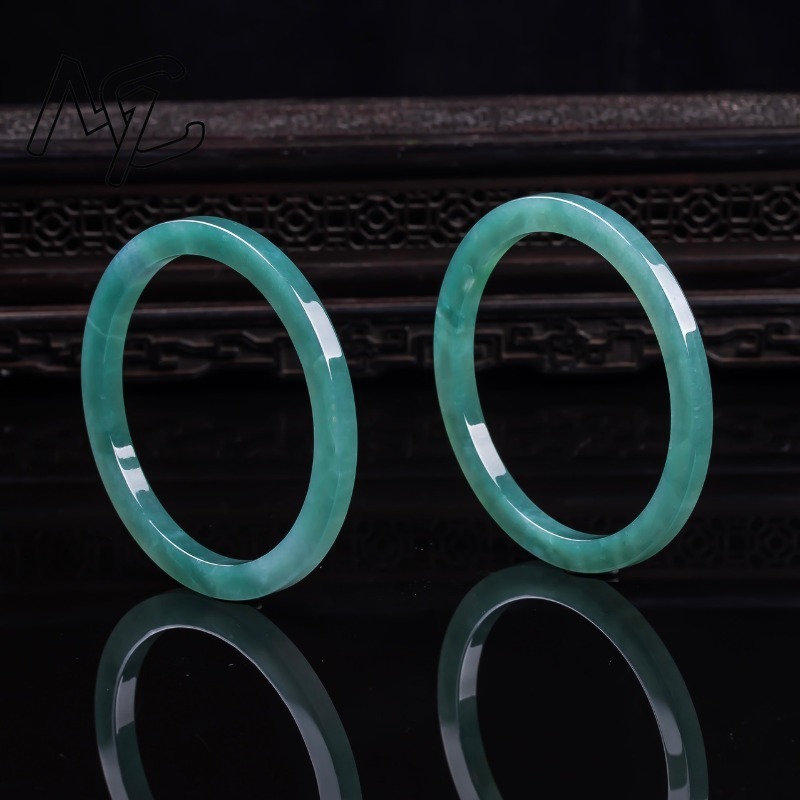 Bracelet en émeraude naturelle - Cocktail Shaker Set avis et prix